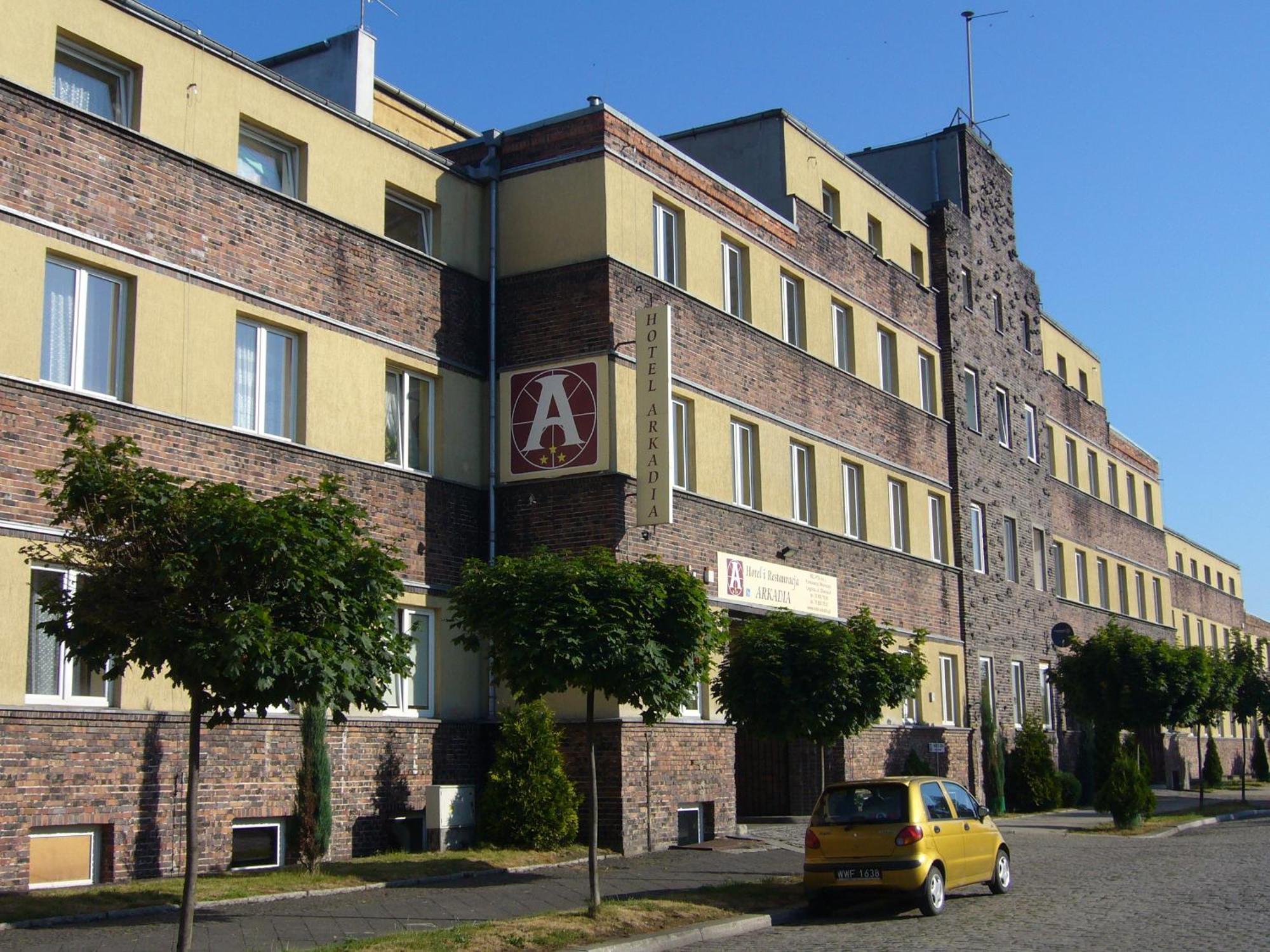 Hotel Arkadia Legnica Kültér fotó
